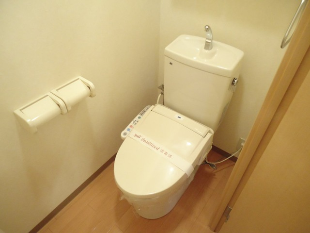 プルミエール小垣江のトイレ