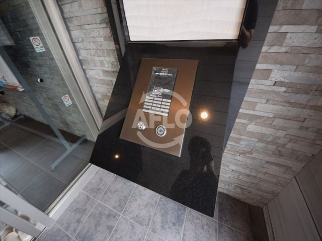 クリスタルグランツ難波WESTのセキュリティ|クリスタルグランツ難波WEST　エントランスオートロック