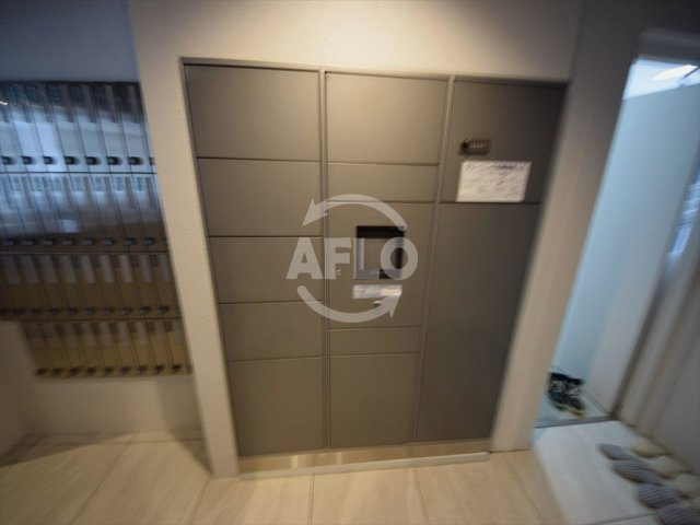 クリスタルグランツ難波WESTのその他共用部分|クリスタルグランツ難波WEST　宅配ＢＯＸ