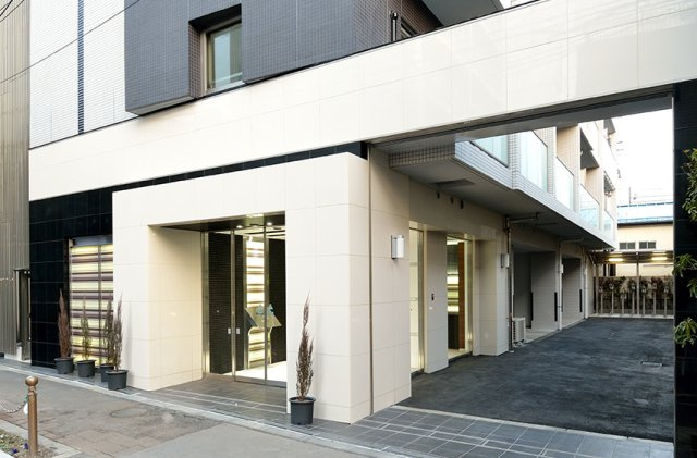 アーベイン常盤台のエントランス