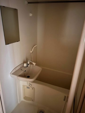 ＣＯＲＴＩＬＥの浴室