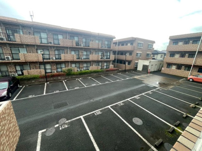 【駐車場】 | ロイヤルレジデンス