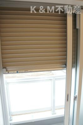 リブリ・ラルジュのバルコニー|陽当たり良好なバルコニーです