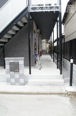 リブリ・ラルジュのその他