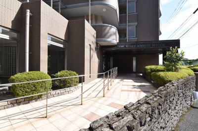 【エントランス】 | コアマンション郡元ネクステージ