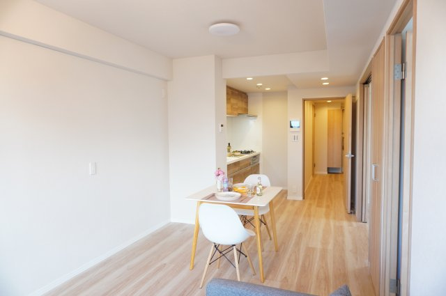 グーディッシュ谷塚の居間・リビング