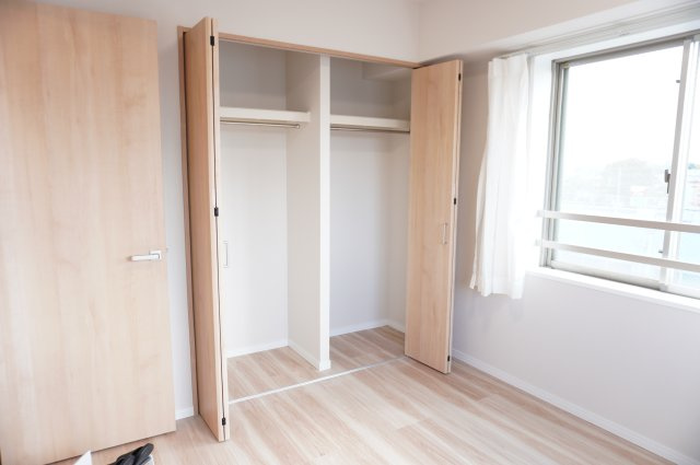 グーディッシュ谷塚の洋室