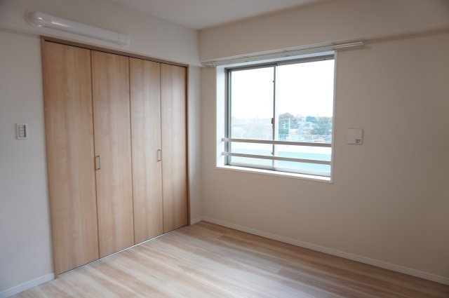 グーディッシュ谷塚の洋室|4.9帖