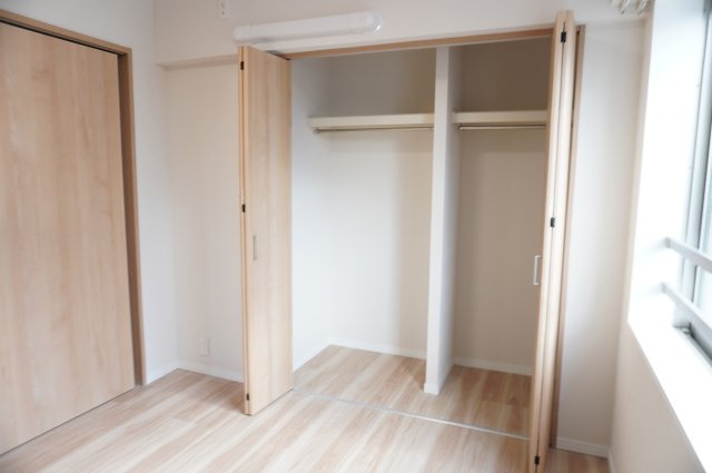 グーディッシュ谷塚の洋室