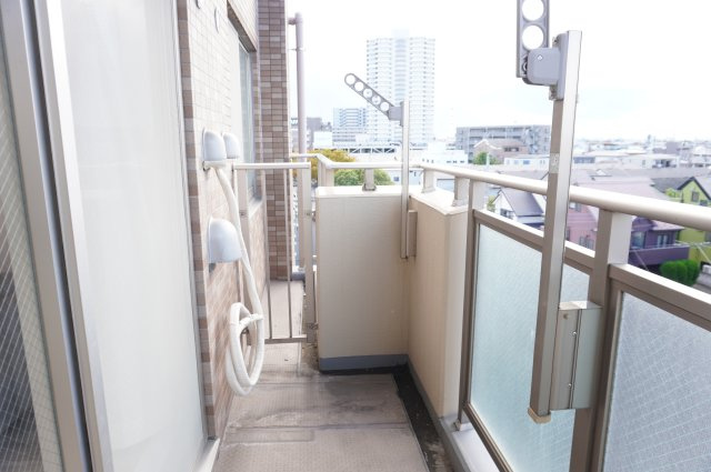 グーディッシュ谷塚のバルコニー