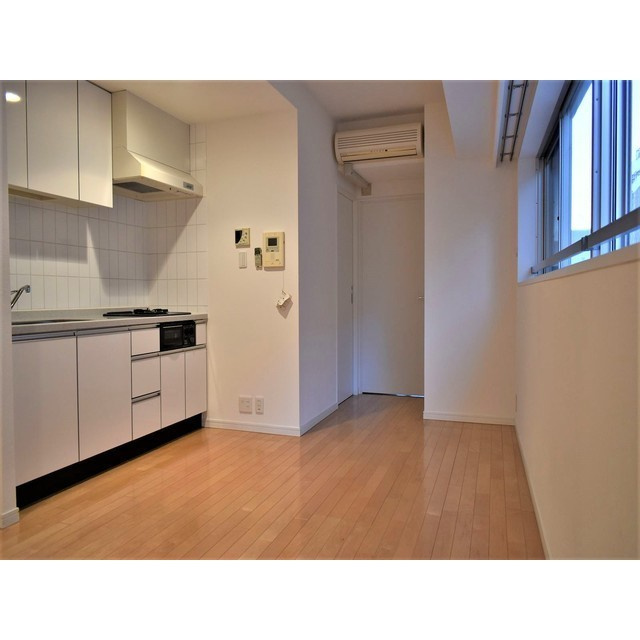 ルクレ新川レジデンス