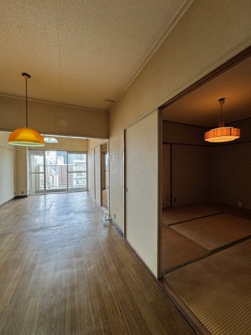 【内装】 | 西道頓堀コーポ２号棟 | 69.61平米とマンション内で一番広いお部屋です(^^)/