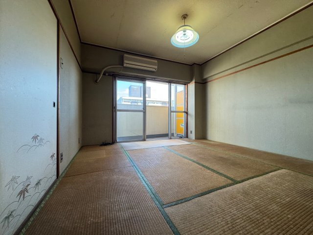 【和室】 | 西道頓堀コーポ２号棟 | 温かみを残しつつ快適にリフォームされませんか(^^)/