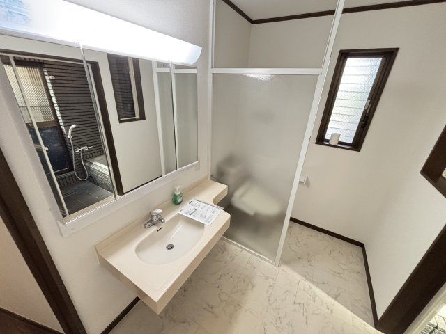 葛飾区堀切２丁目　中古戸建の独立洗面台