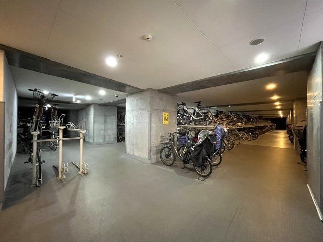 台東区西浅草３丁目の賃貸マンションのその他|駐輪場