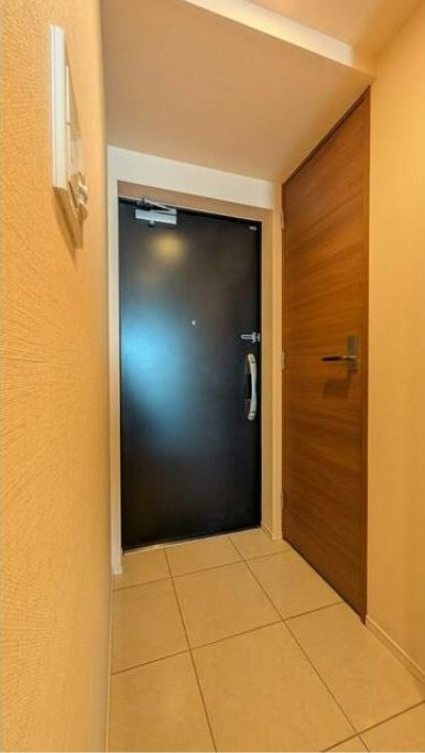 台東区西浅草３丁目の賃貸マンションの玄関