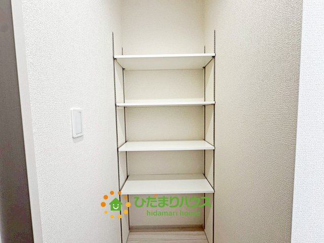 久喜菖蒲第２　新築一戸建て　01　リーブルガーデンの収納