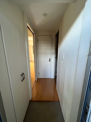 【玄関】 | アーバン富田町