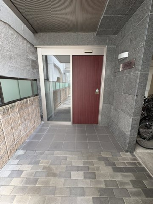 【エントランス】 | アーバン富田町