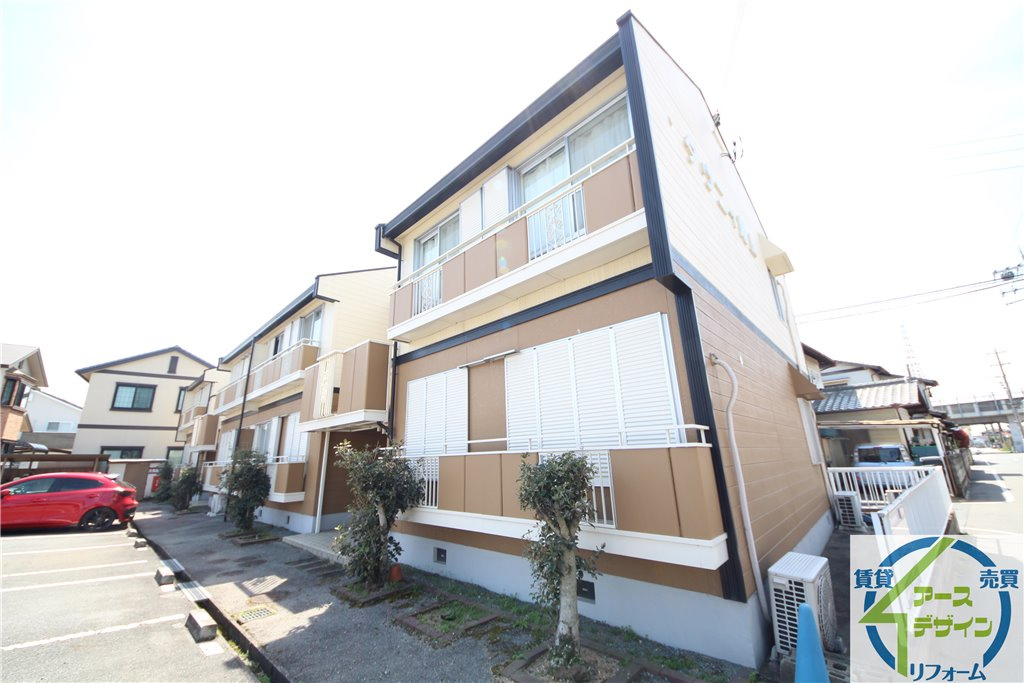 タウニィ・尾上