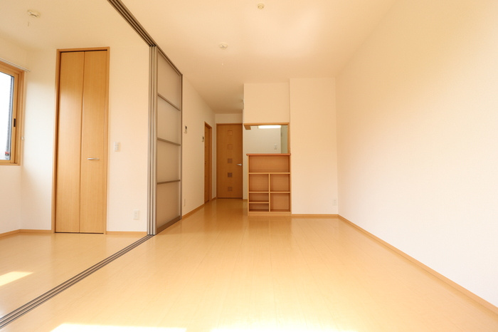 ヴェルドミールAの居間・リビング