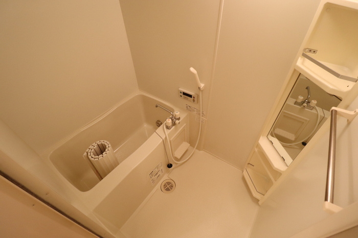 ヴェルドミールAの浴室