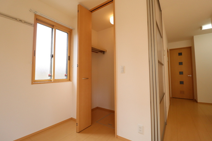 ヴェルドミールAの収納