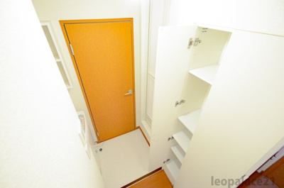 【内装】 | レオパレス高松 | 内装は落ち着いています