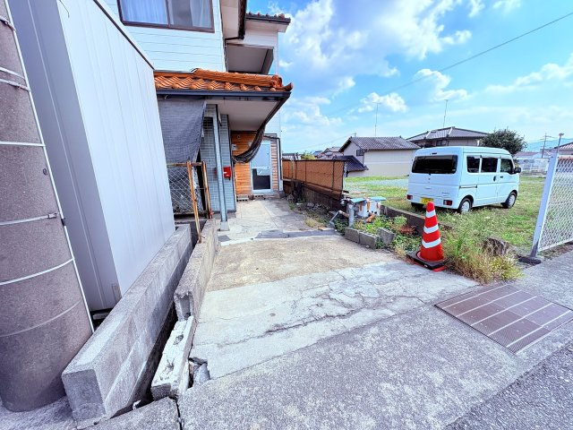 中古戸建)八女市吉田の駐車場