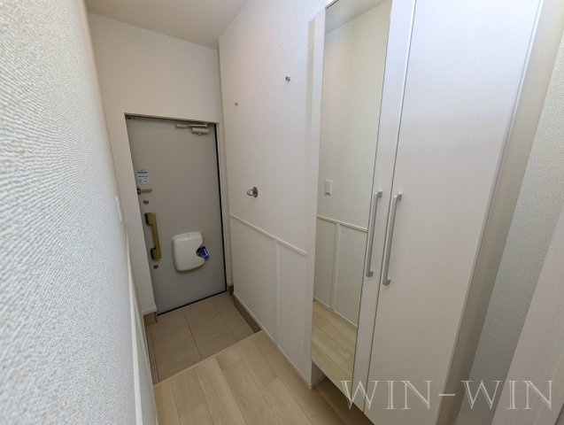 リアン フィル Aの玄関