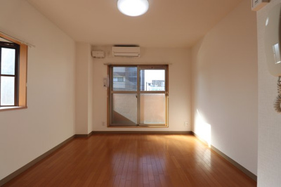 【居間・リビング】 | ベルシティ鶴見