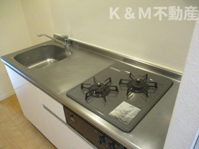 デザイナーズ柏のキッチン|コンパクトなキッチンで掃除もラクラク