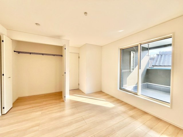 高松　新築分譲住宅　全２区画の洋室