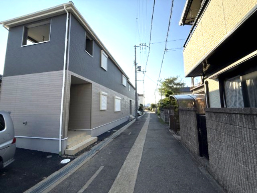 高松　新築分譲住宅　全２区画の前面道路含む現地写真