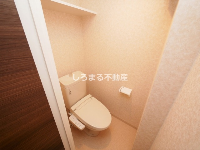 Luxe本町のトイレ