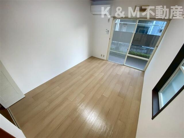 コーポラス久米の居間・リビング|ゆったり過ごせる居間です