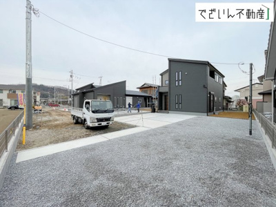 【前面道路含む現地写真】 | Livele Garden.S寄居町桜沢　新築住宅 | ≪3号棟≫
現地(2026年3月撮影)
