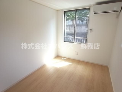 【居間・リビング】 | S Court | おしゃれなリビングです