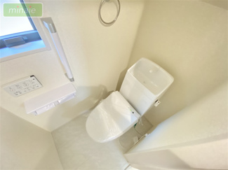 【トイレ】 | 小学校10分　中学校12分　スーパー8分　コンビニ6分　西瑞江　1号棟 | 同タイプ