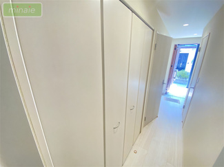 【収納】 | 小学校10分　中学校12分　スーパー8分　コンビニ6分　西瑞江　1号棟 | 同タイプ