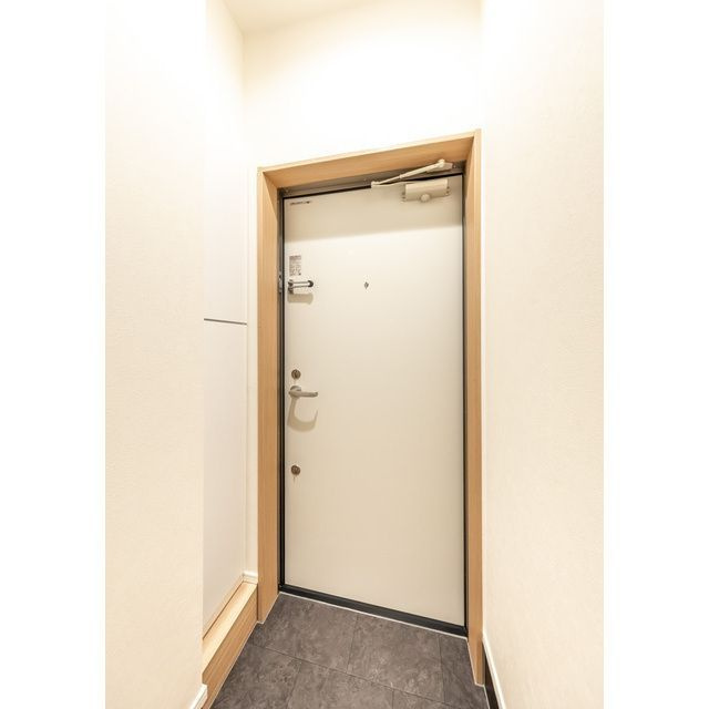 ウェルスクエア等々力の玄関