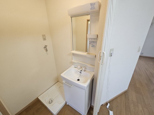 ウララハウスⅡの洗面所