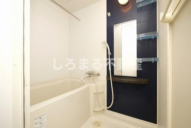 SERENiTE本町エコートの浴室