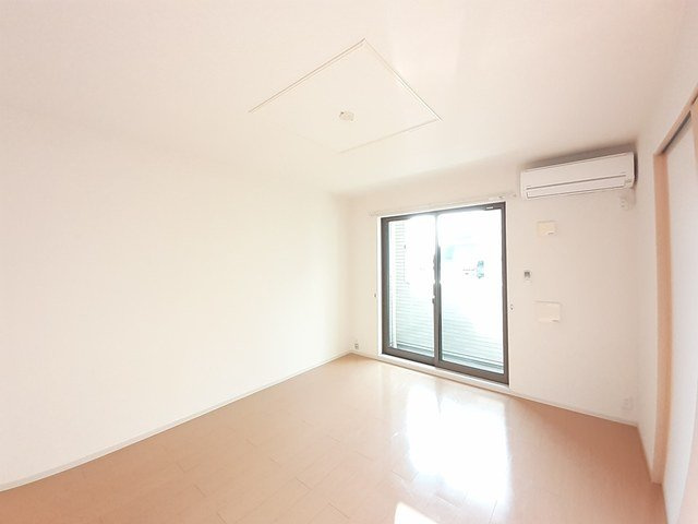 メープル　ヴィラの居間・リビング|使いやすい居間です