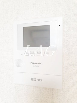 【セキュリティ】 | アヴェニール | モニター付きインターフォンです。