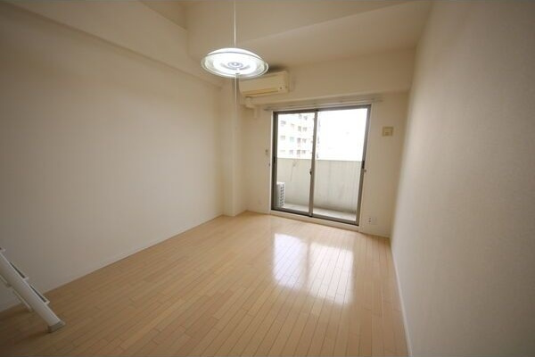 ベレーサ金山の内装