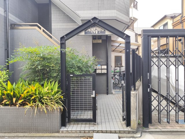 プランドールＭのエントランス