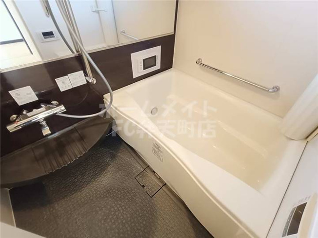 【浴室】 | エステムコート難波WEST-SIDEⅡベイフレックス | きれいなお風呂です