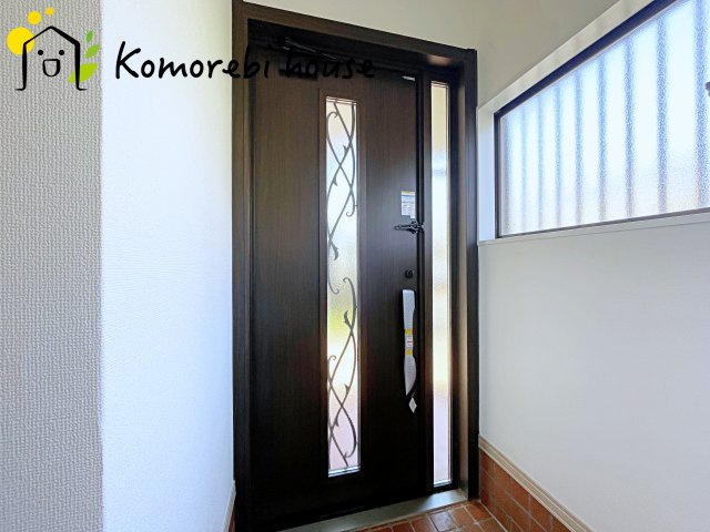 比企郡川島町　1期　中古一戸建ての玄関|きれいな玄関です