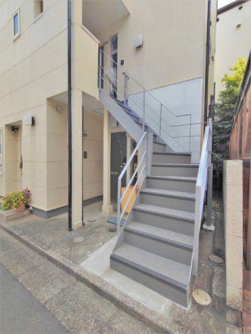 セブンヴィラのエントランス